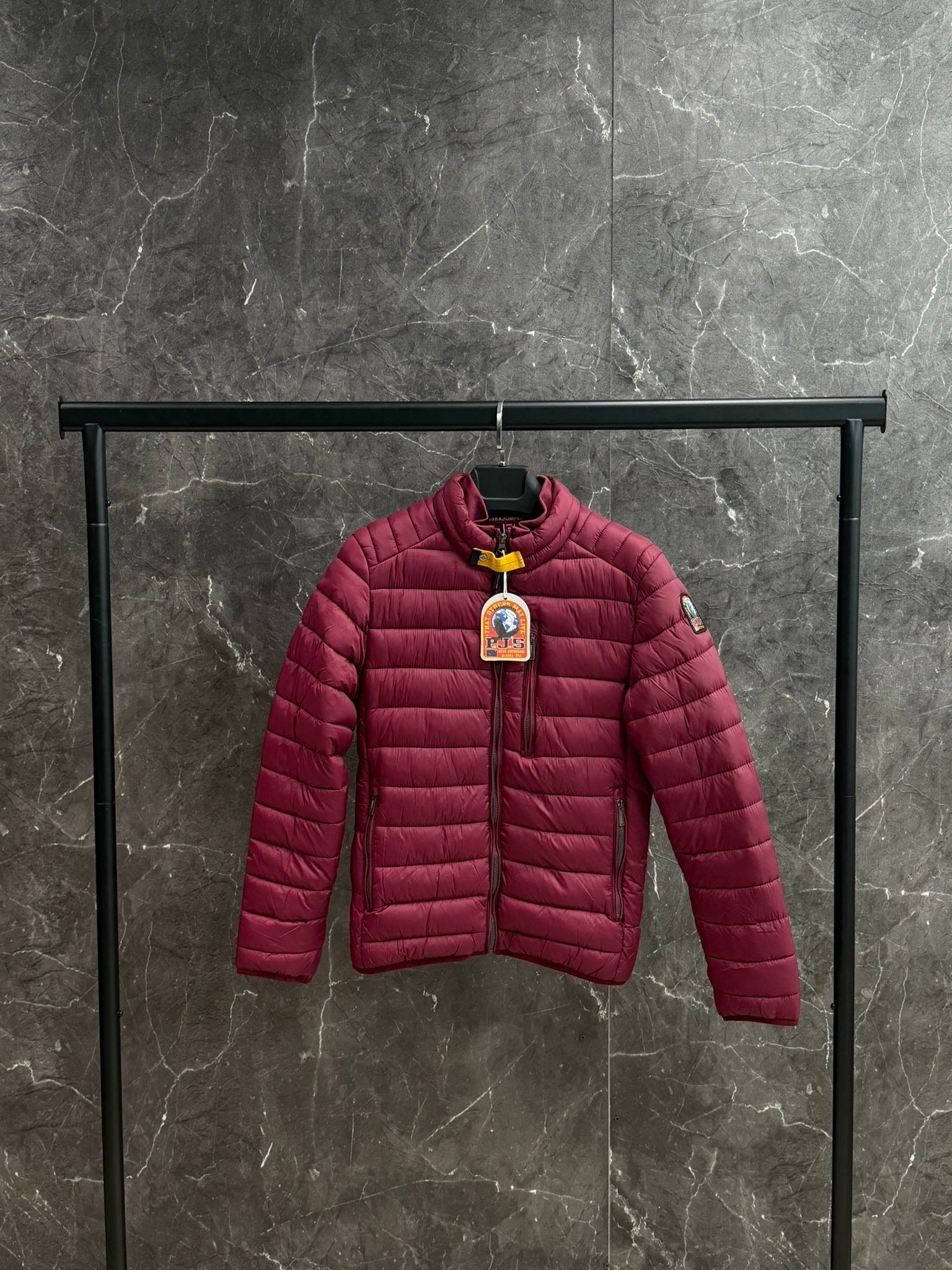 afd02b32-4b2a-424c-b787-d9d18167d992