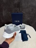 6fe96b5b-3b83-4fb9-8de3-4af1d4fe6203