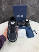 fe3408de-fd58-4102-879e-e8d7b4cbedad